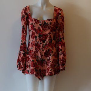 BEACHRIOT RED PINK ROSE PRINT LONG SLEEVE ROMPER L